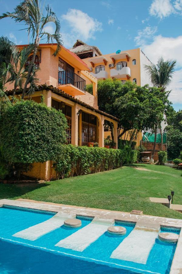 Grand Casalet Hotel Puerto Escondido  Exterior photo